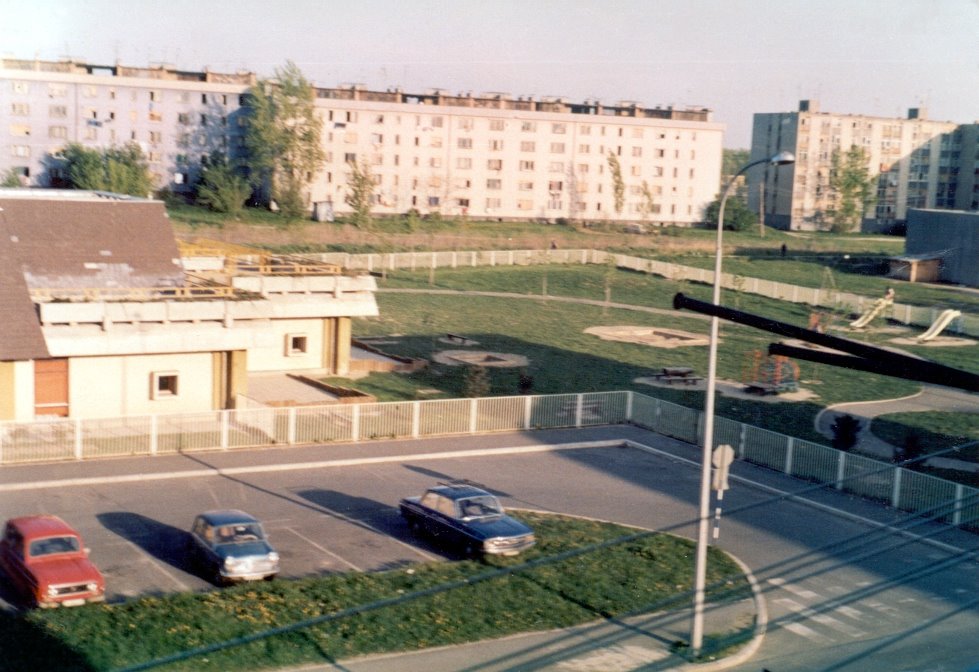 Pogled na Zapoljsku ulicu 1980-ih by voicelove