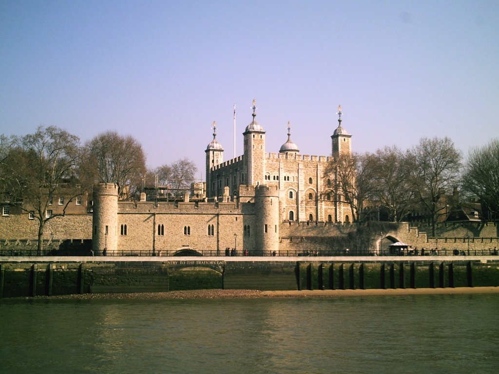 Tower of London by Martyn Hood