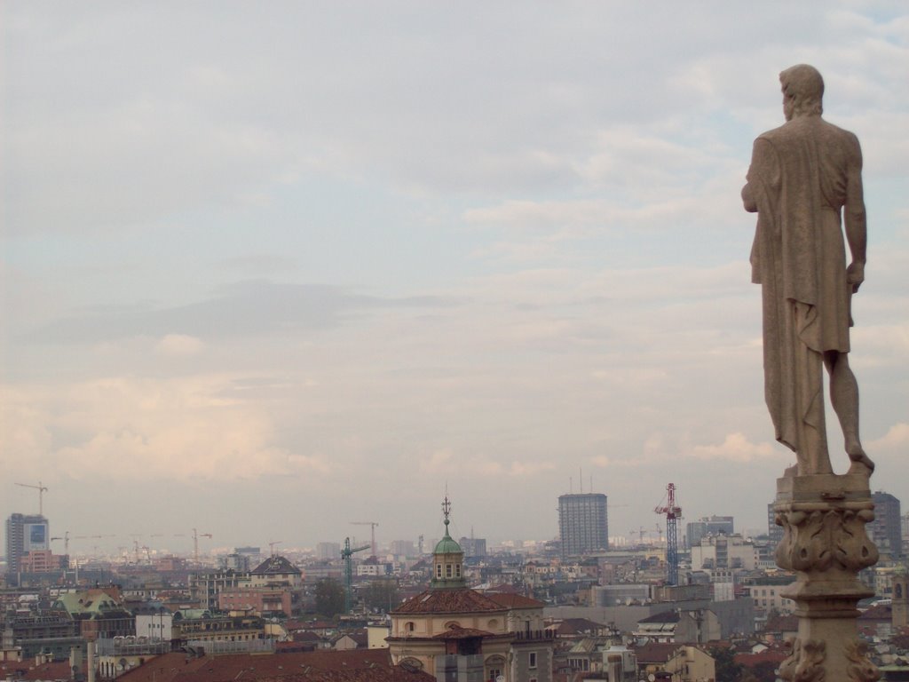 Gazing over Milan by alexbiteme13