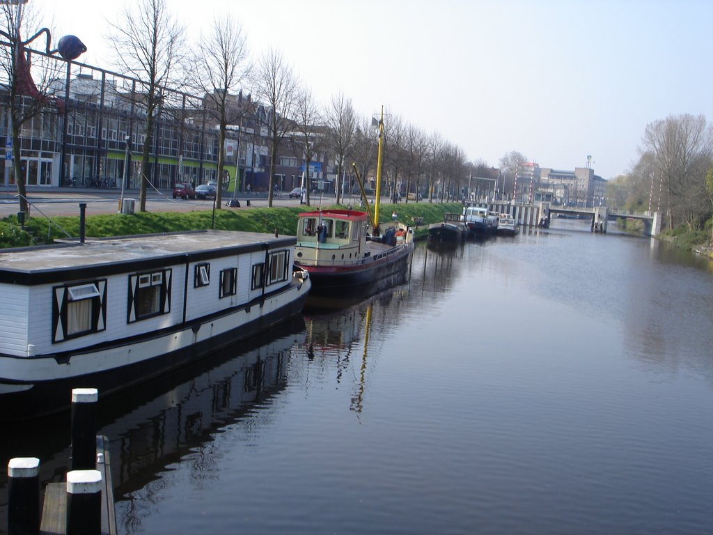 Boten in winschotendiep by Nathan de Vries