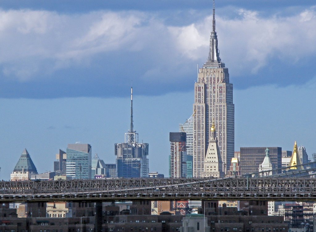 Empire State Building by Siegfried Schade