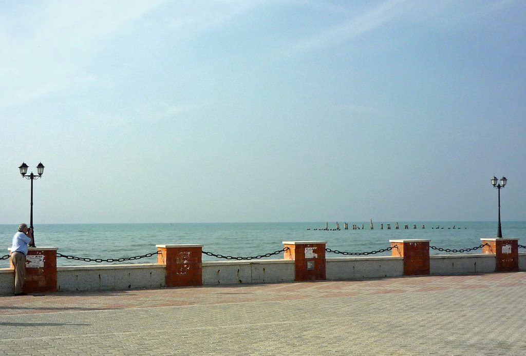 Durres Harbour, Aldriatic Sea by yvr101