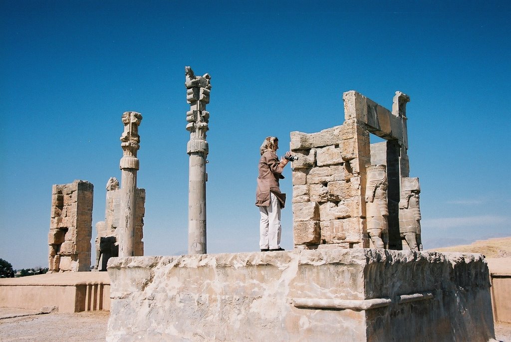 PERSEPOLIS by Joseph-Cro