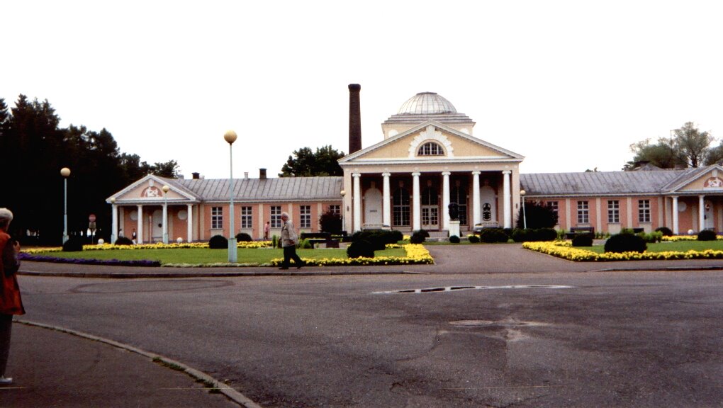 Pärnu Kurhaus-Ostsee Estland by Achim Gathen