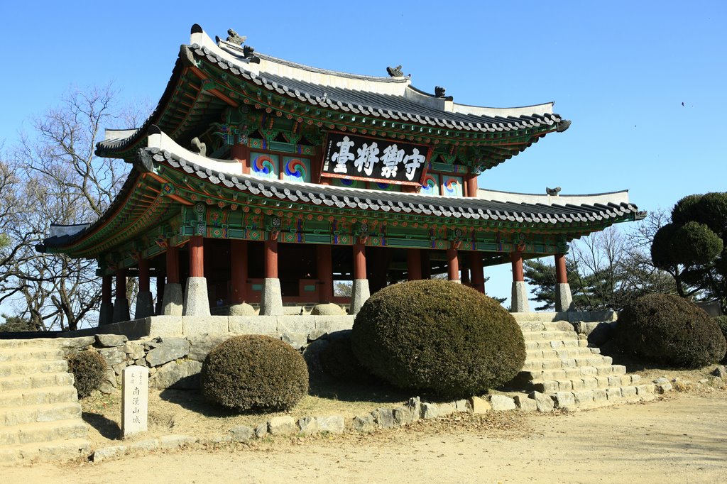 Namhansansung 남한산성 수어장대 by Korea Tourism Organi…