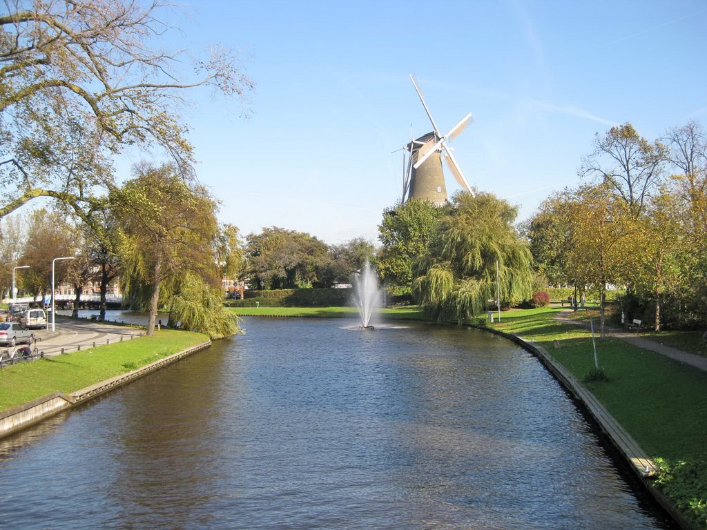 Kênh rạch ở Leiden - Canals in Leiden by Trung Đức