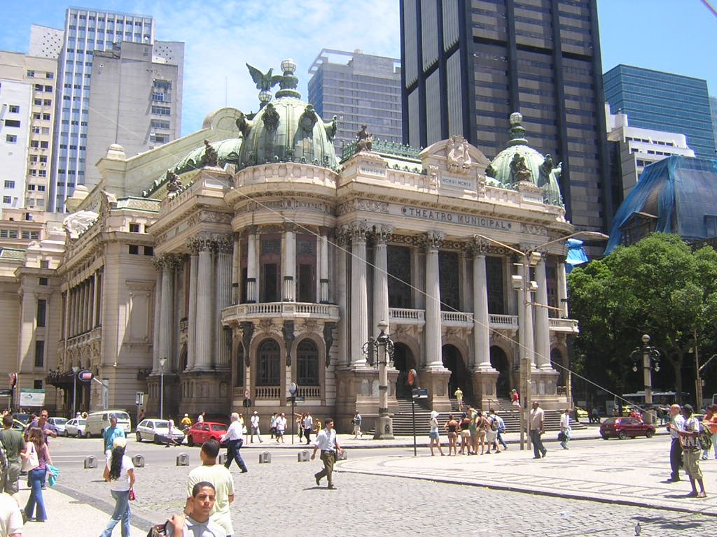 Teatro municipal durante la restauracion by perlaasis