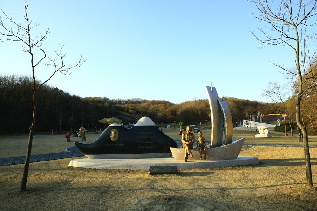 Yuldong Park 율동공원 야외조각전시장 by Korea Tourism Organization