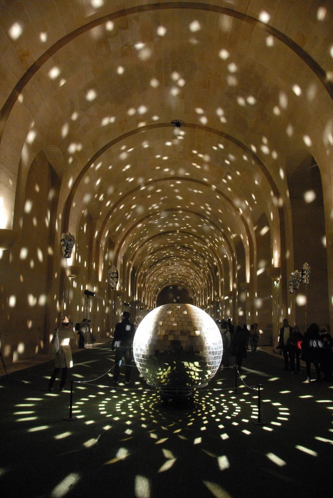 Chateau de Versailles - Nuit Blanche 2007 by Bartholomew Blair