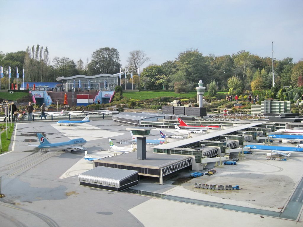 Madurodam in Den Haag by Trung Đức