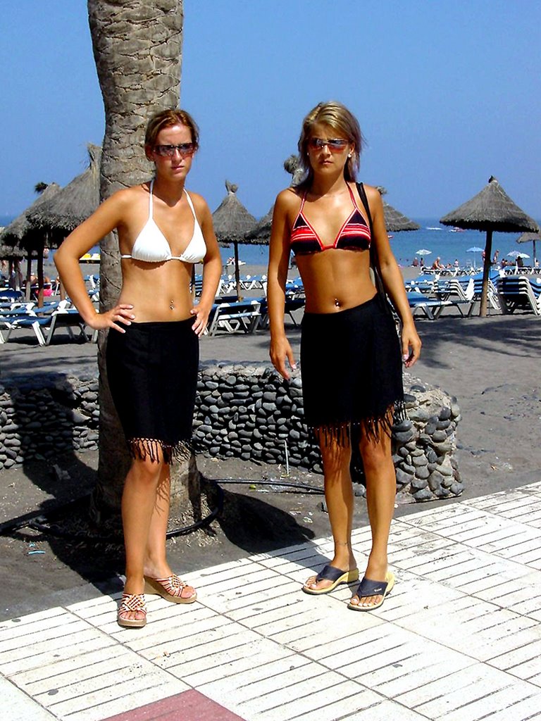 2003.08. - Tenerife, Playa de las Americas by Péter Farsang