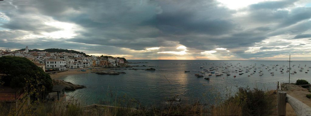 CALELLA DE PALAFRUGELL COSTA BRAVA PANORÁMICA by Joan Castro