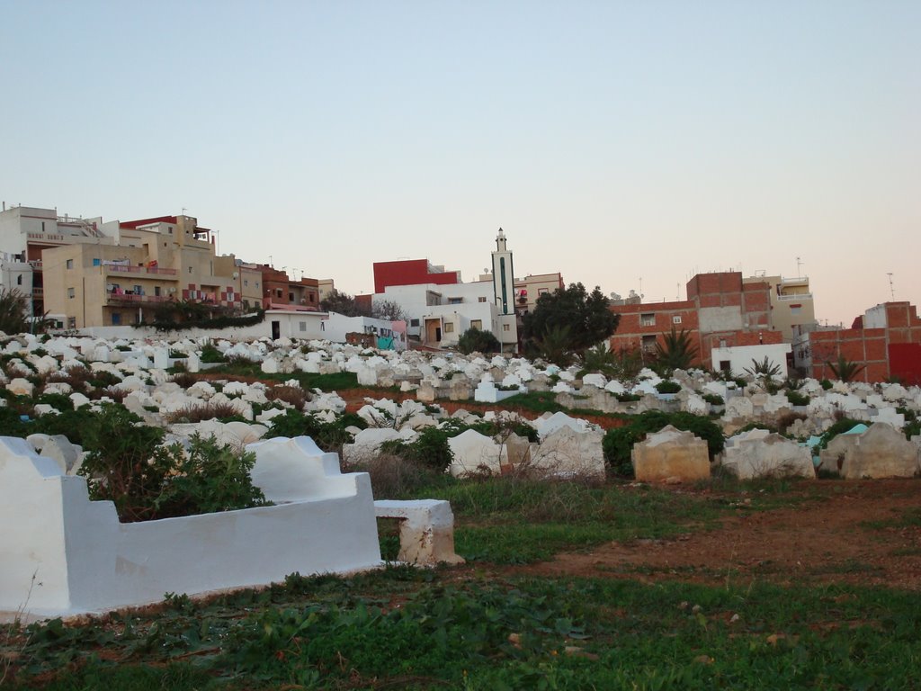 La cimétière de Fnideq by Karrouk Kerkich Mohamed