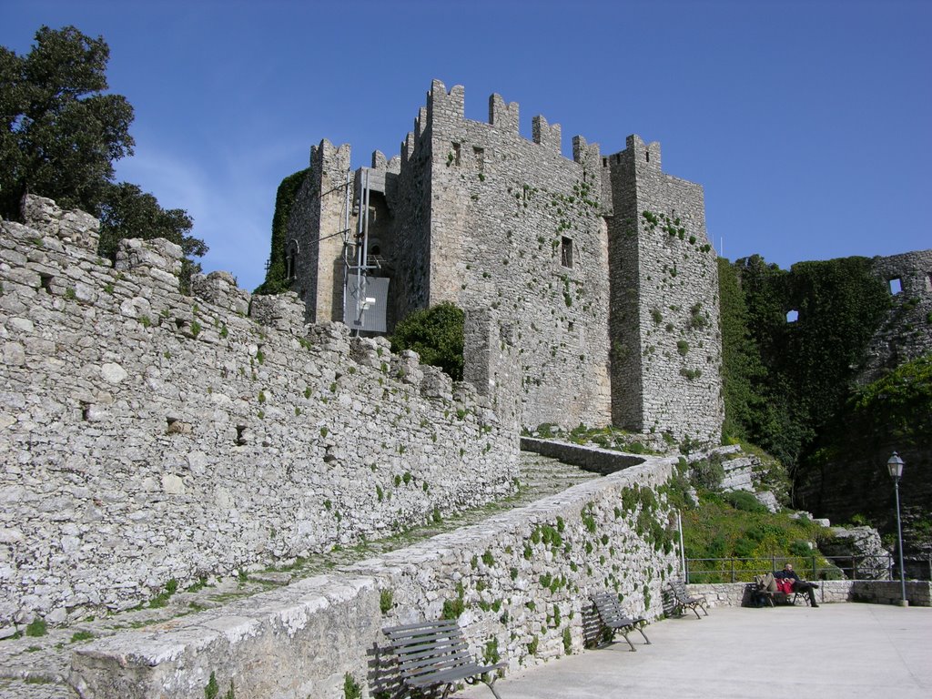 Erice Castello by Fabio Rubino