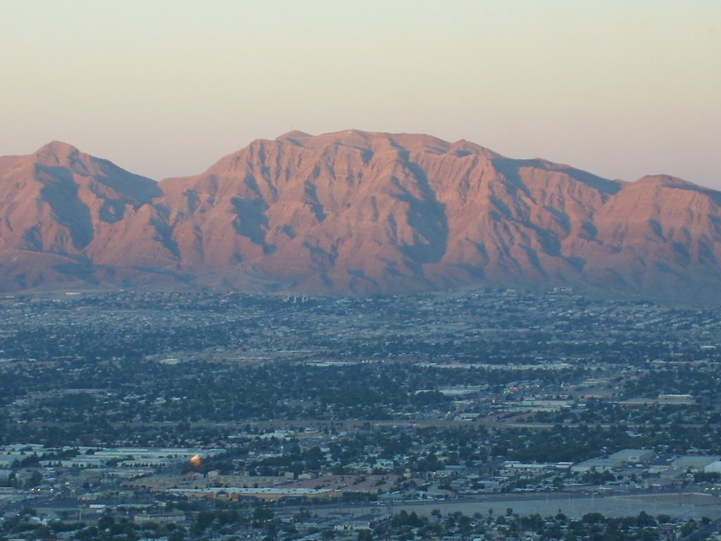 Las Vegas's sunset by alex&ita