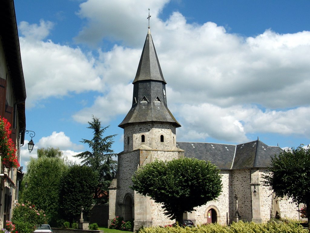 Eglise de Laurière by n&p laurière