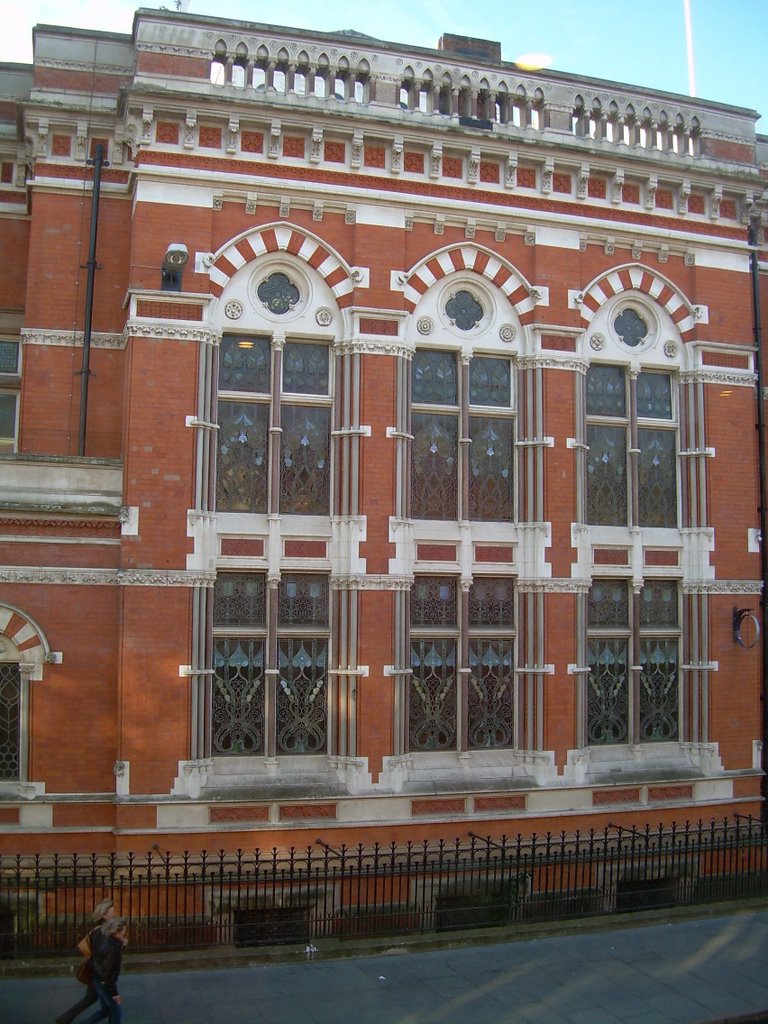 Ex-HSBC building, Leicester by stevenbrandist