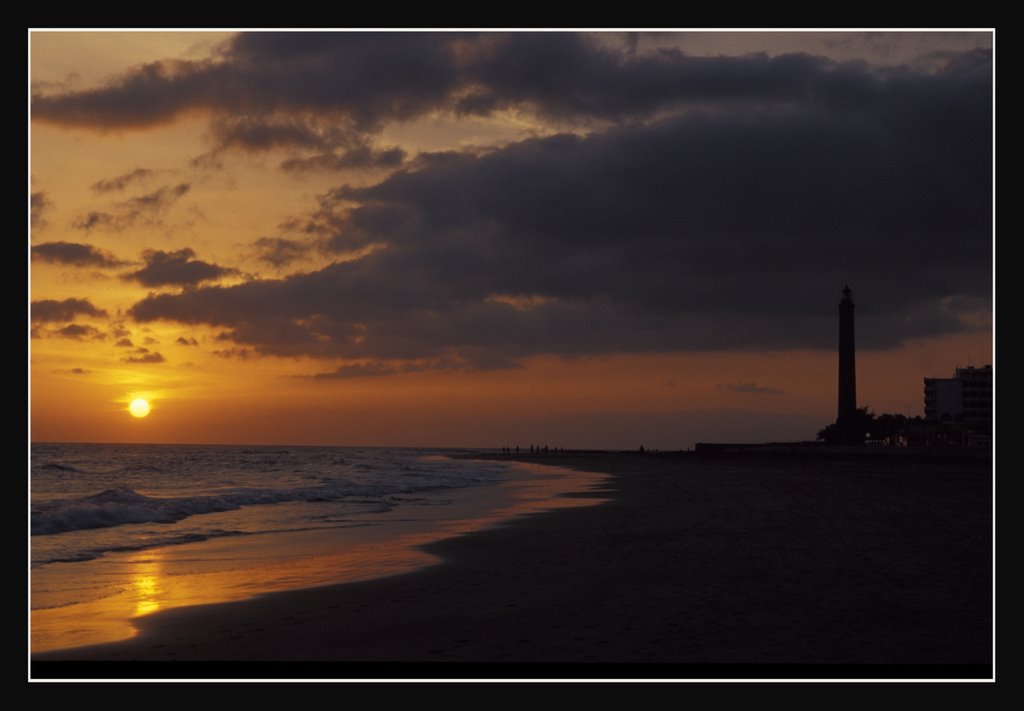 Maspalomas by Javier B