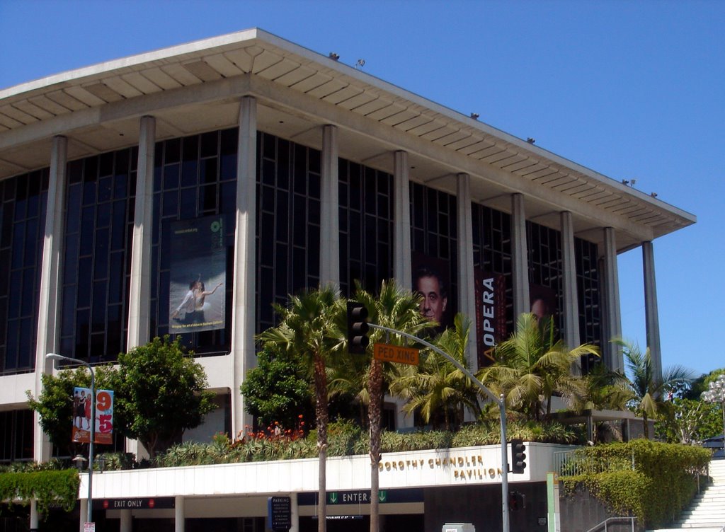 Dorothy Chandler Pavilion by Spiritualized Kaos