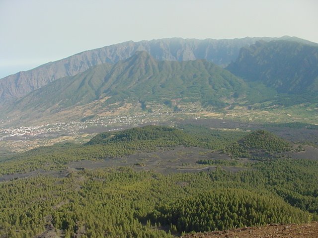 El Paso desde pico Birigoyo by Vicente Afonso