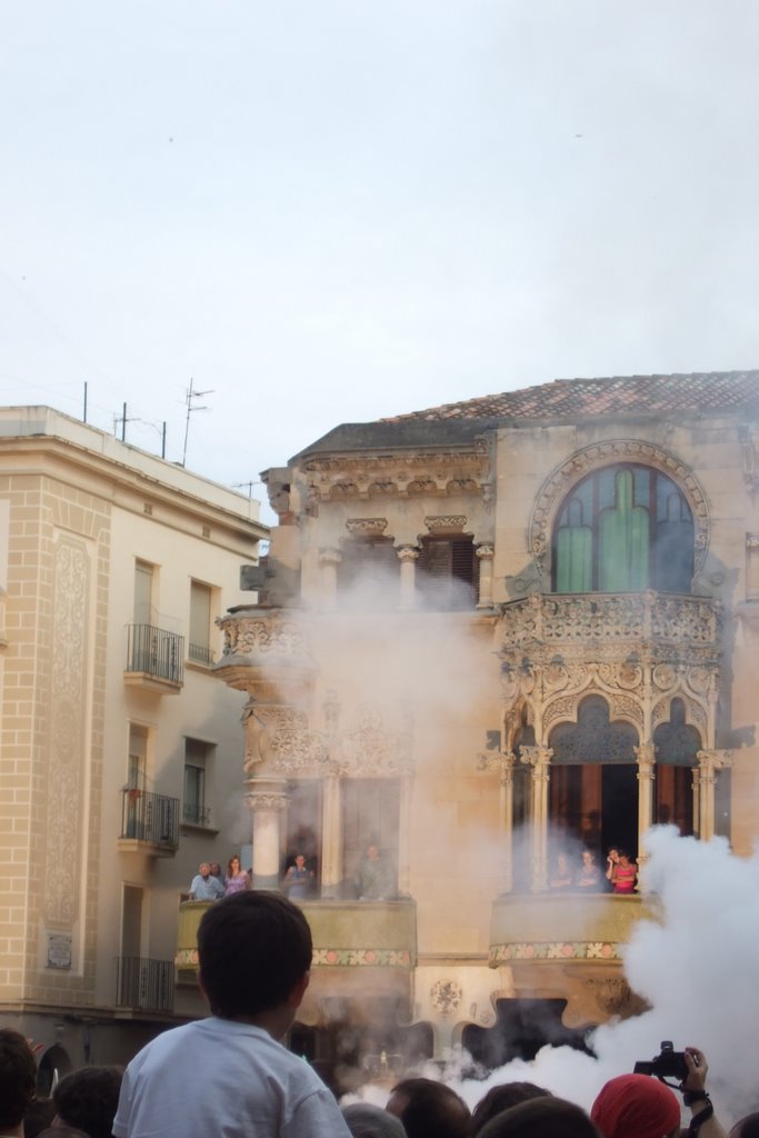 Casa Navàs i festa by Marçal.C.