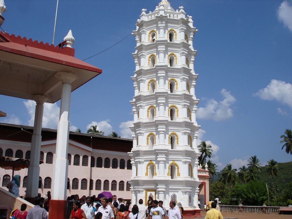 India GOA Mangesh Temple by Щелчков Сергей