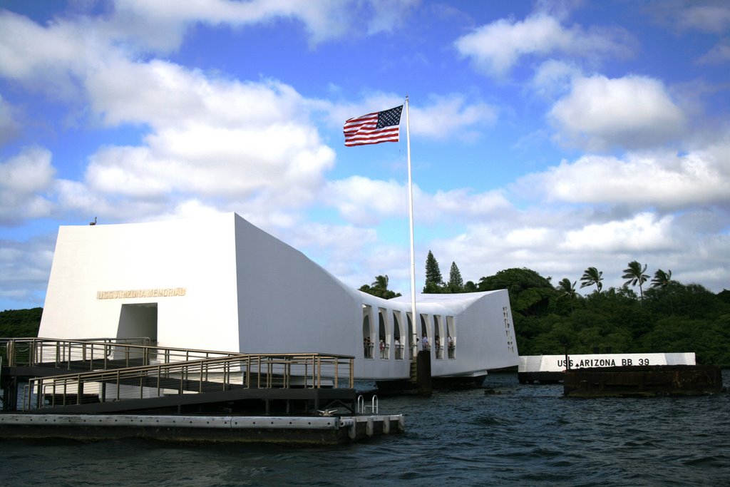 USS Arizona Memorial, on approach by geo_maria