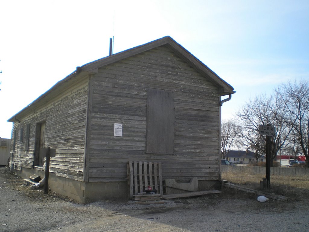 Illinois Central by Suzy Krone