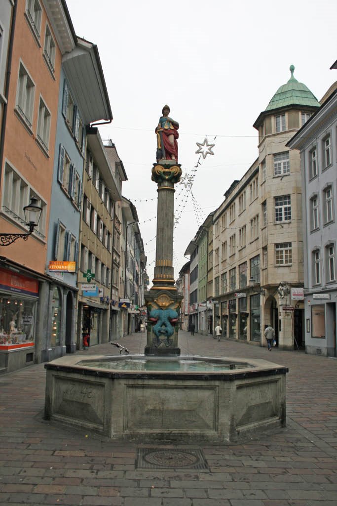 Brunnen, Marktgasse by zuegli