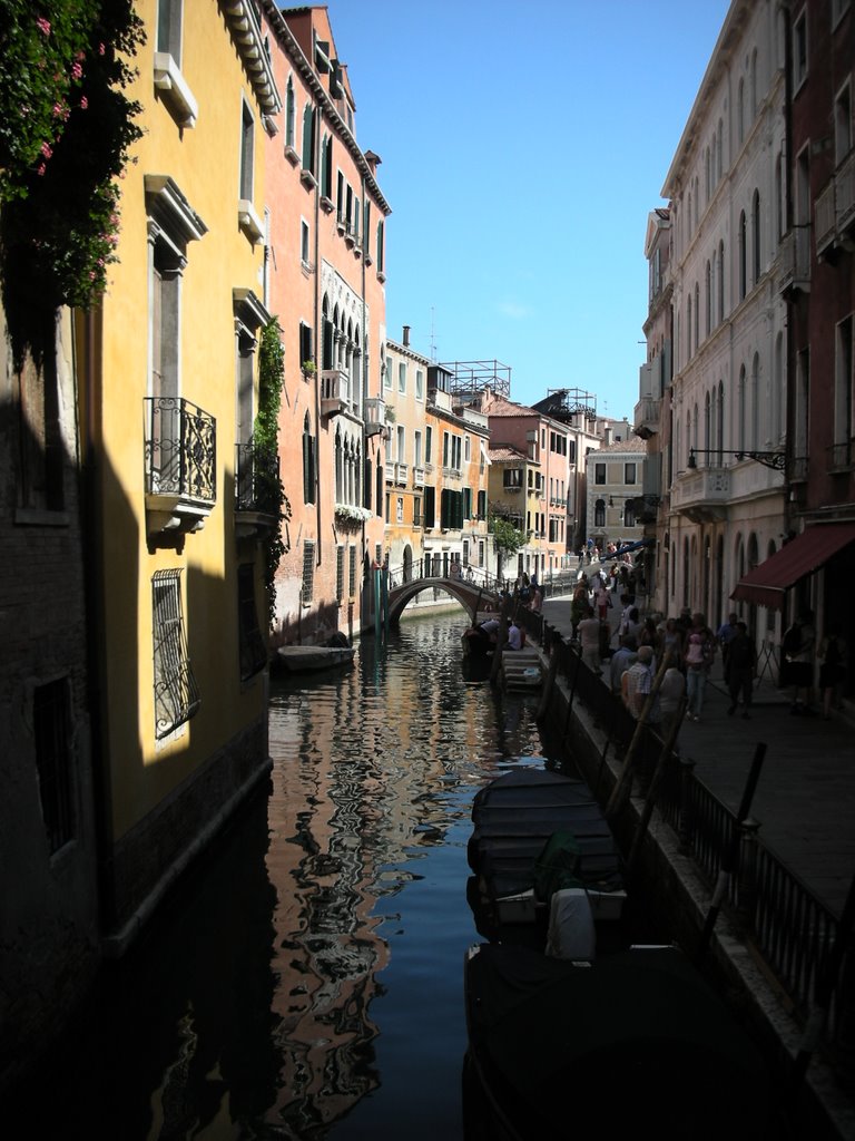 Back canal Venice,It by Norman Benn