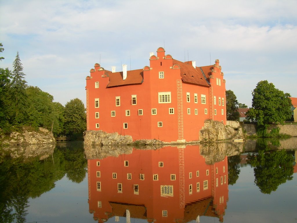 Červená Lhota by baronjh@seznam.cz