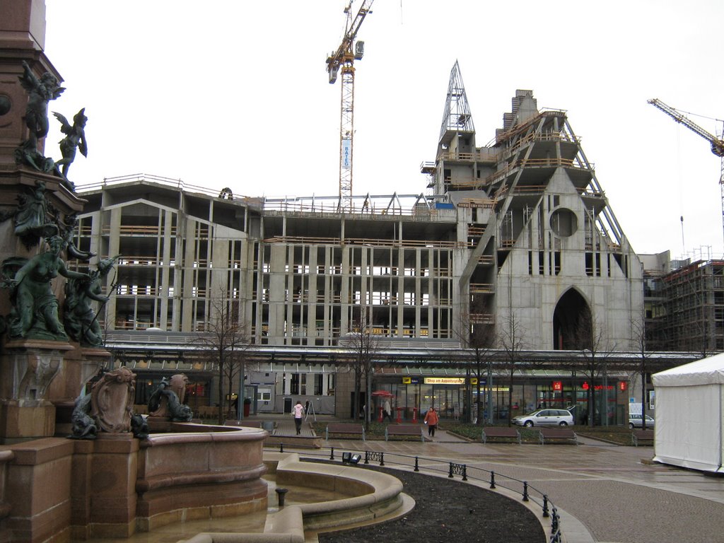 Leipzig, Baustelle Paulinum im November 2008 by gerdb