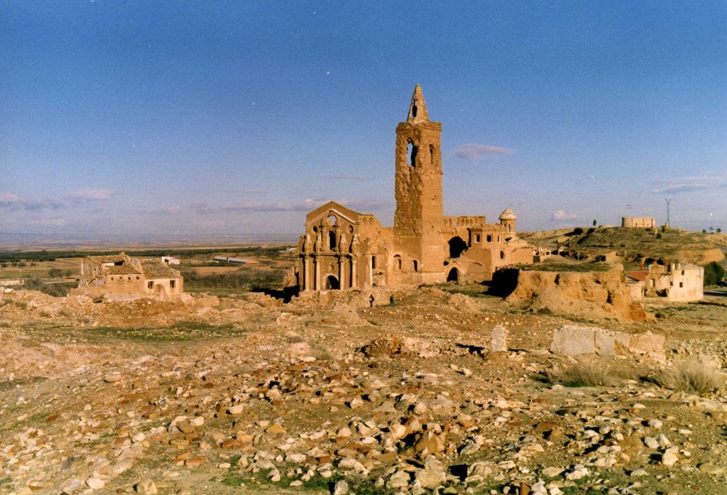 Iglesia Parroquial de San Martín de Tours. Ruinas de la Batalla de Belchite. Guerra Civil Española 1936.Belchite viejo.Zaragoza.España. by naroherreros