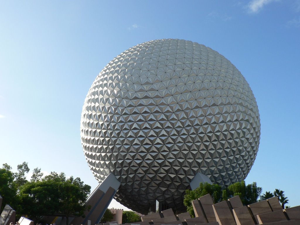 EPCOT by auburnfamily