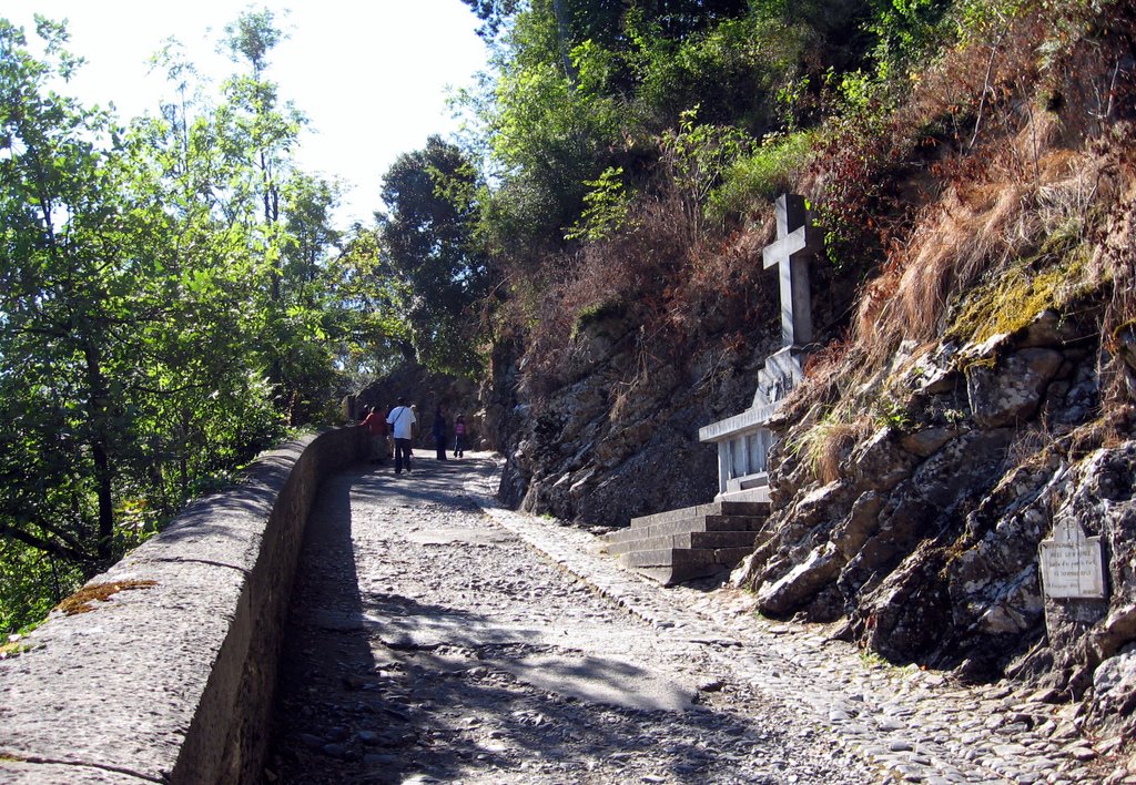 Lourdes- Chemín de Croix by RF Rumbao