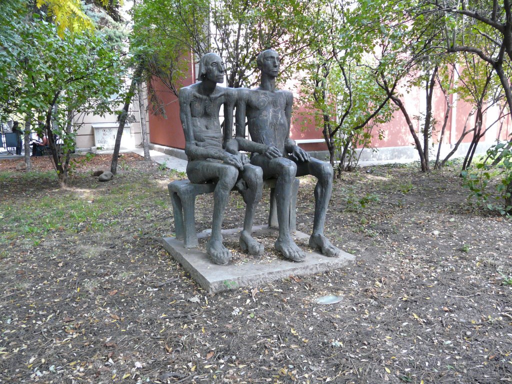 Скулптура ( Sculpture ) 1 by Николай Лозанов