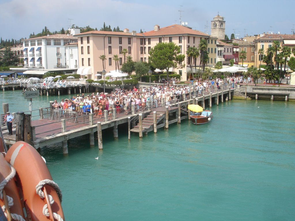 Crowds for the ferry by Steve Barowik