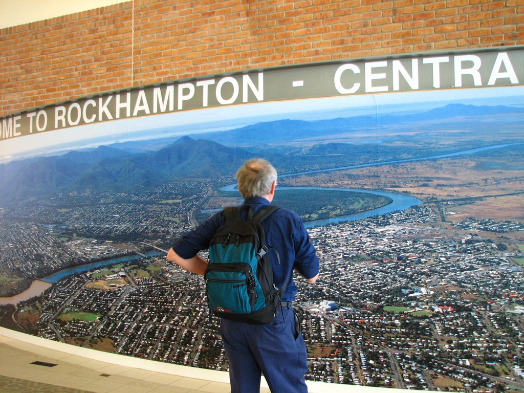 At Rockhampton Airport by Pinkgo Myke