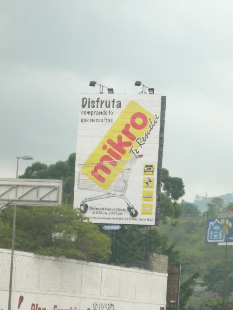 Mikro Caracas, a unos metros by @lfredo ®aul Vzla 2007