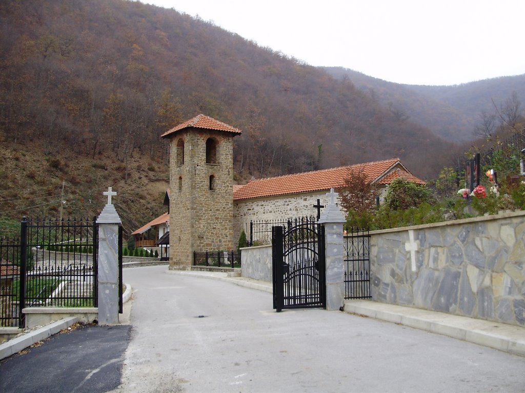 Manastir Duboki Potok, Kosovo i Metohija, Srbja by Dragan Vlaskovic