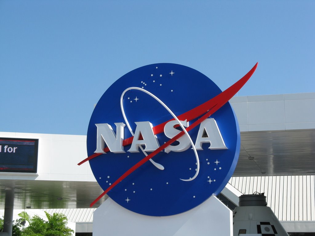 Visitor entry - NASA Logo by Misteric