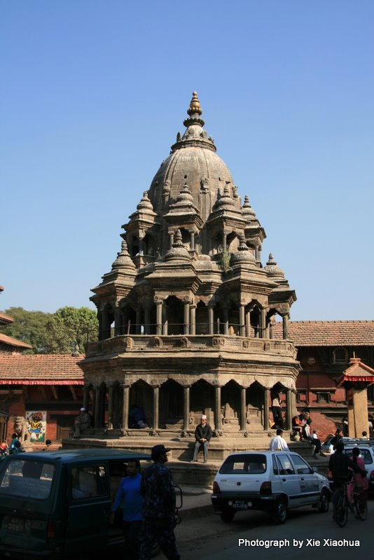 Patan Durbar Square by Xiaohua Xie