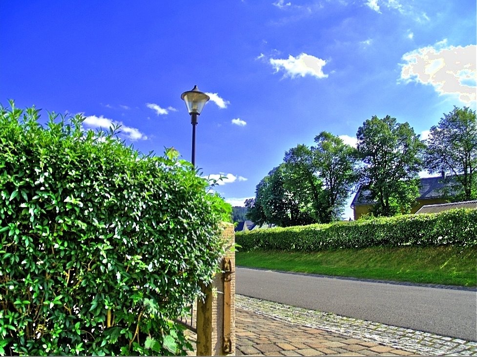 Bahnhofstrasse Stützerbach by Tomy Angelstein