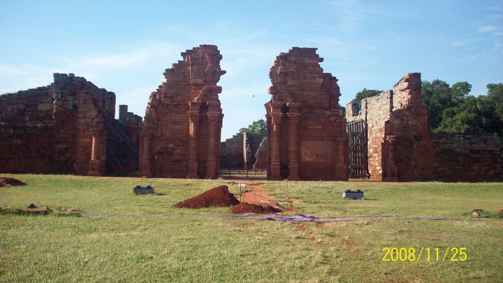 ENTRADA A RUINAS by DIEGO RAMIREZ