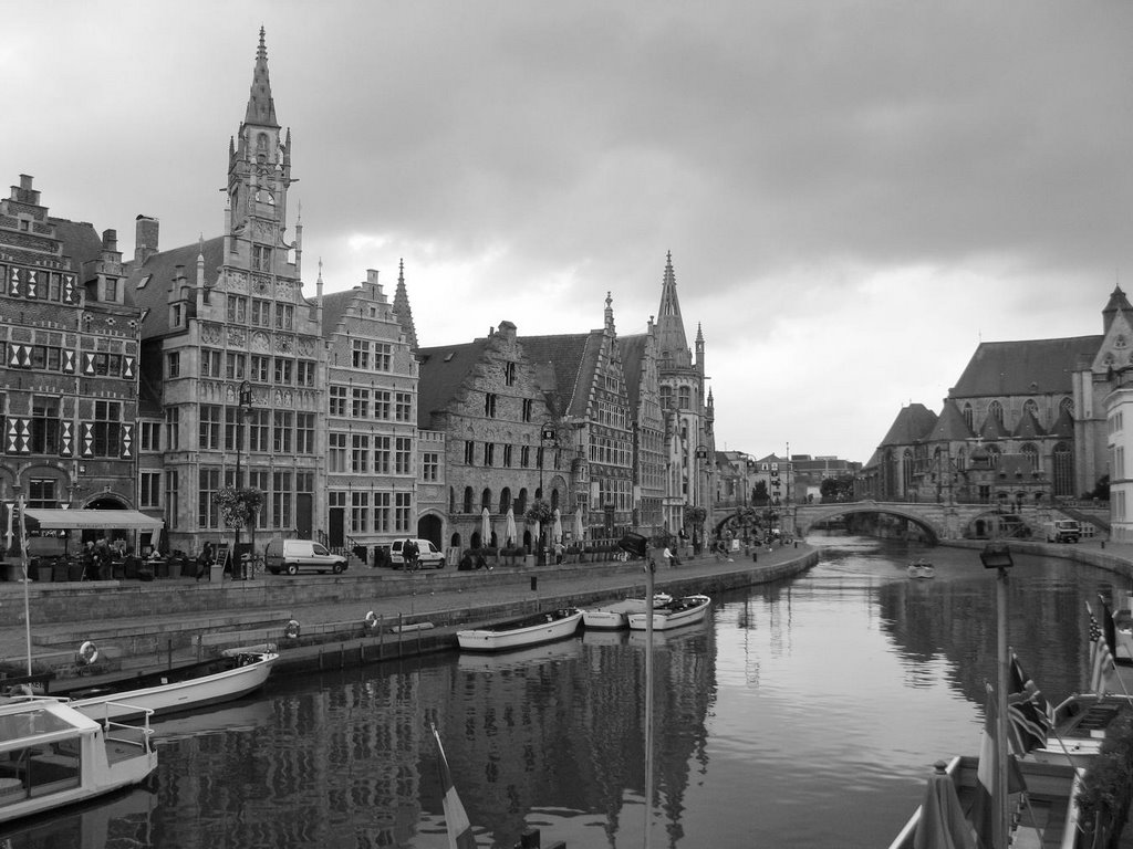 Gent by Homayonifar