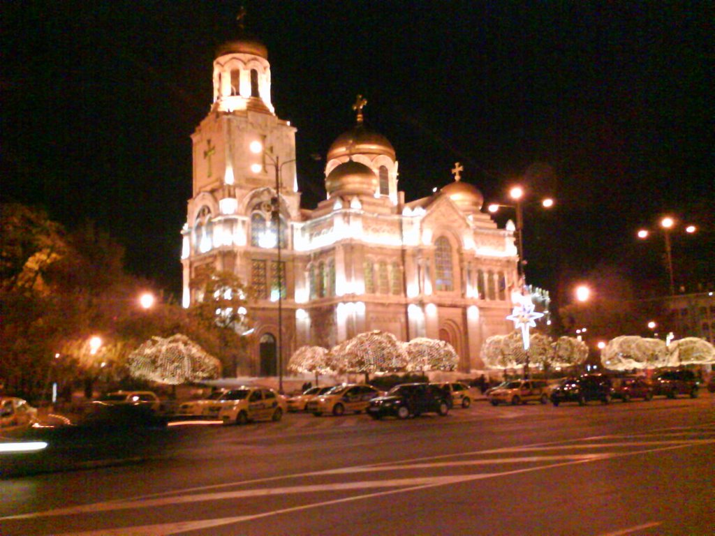 Varna, Bulgaria by aticank Nikolay Kole…