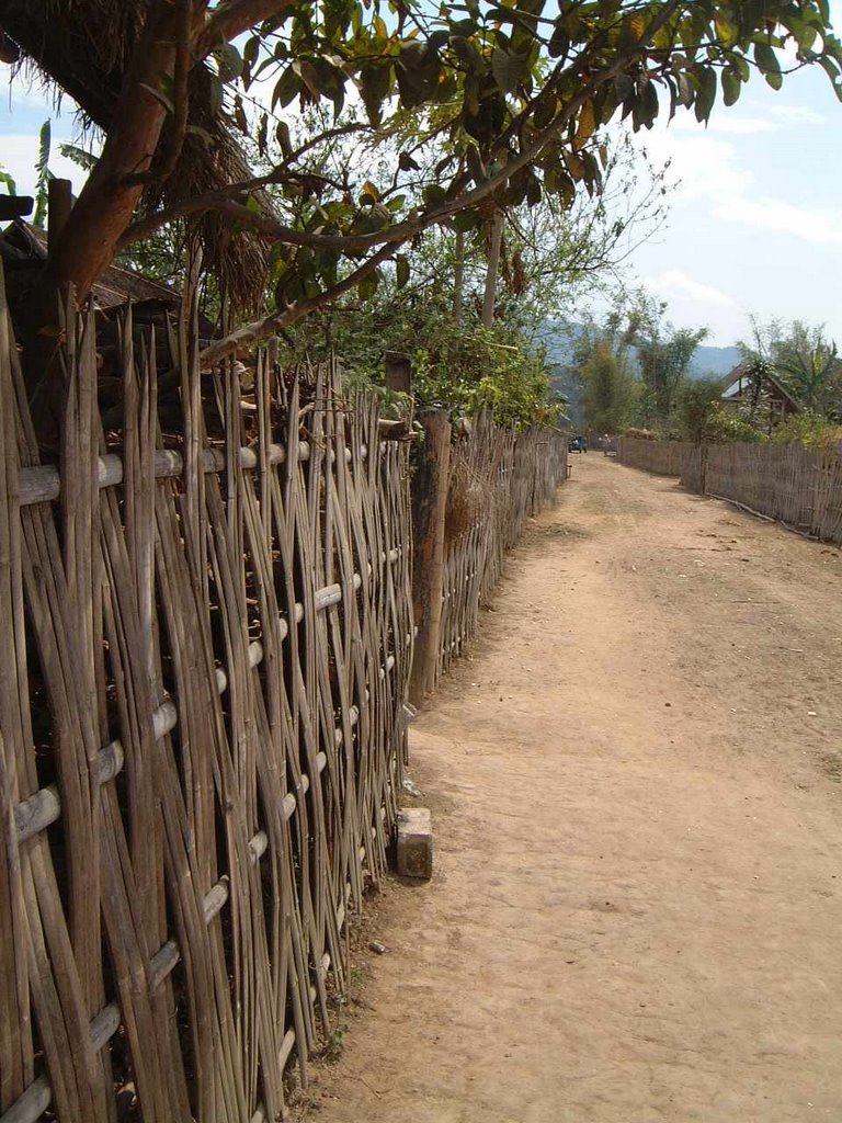 CheOo village, Shan ethnic village by shansoba