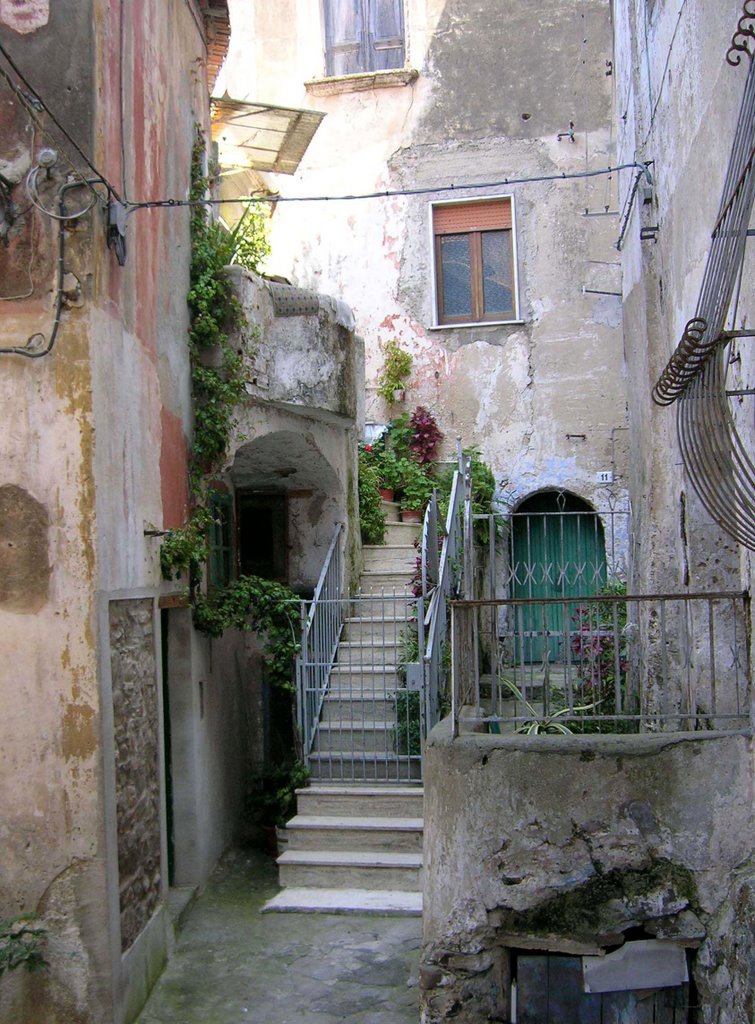 Agropoli - Centro storico - Maggio 2007 by The Red