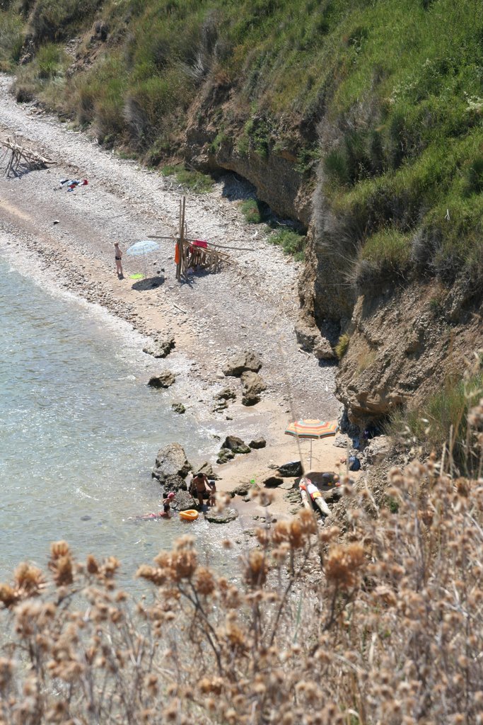 Vasto Punta Aderci Riserva Naturale by Antonio Di Mieri