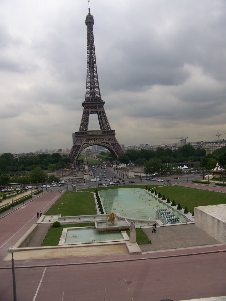 Torre Eiffel dal Trocadero by Iconio